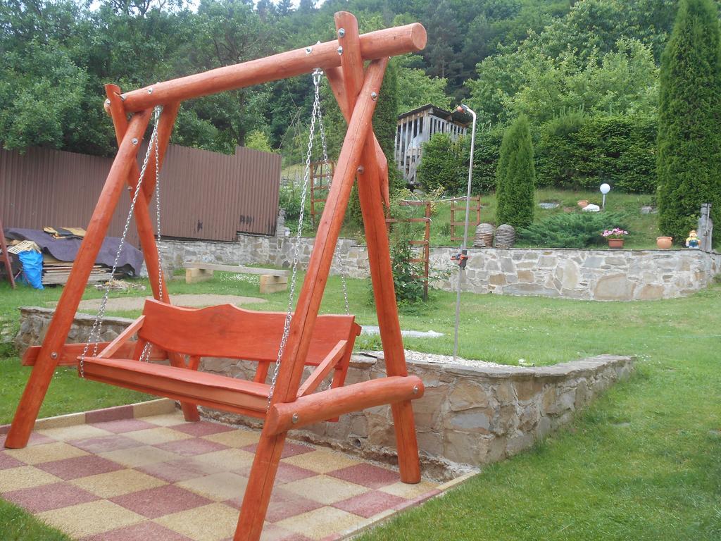 Domino Daire Korytné Dış mekan fotoğraf