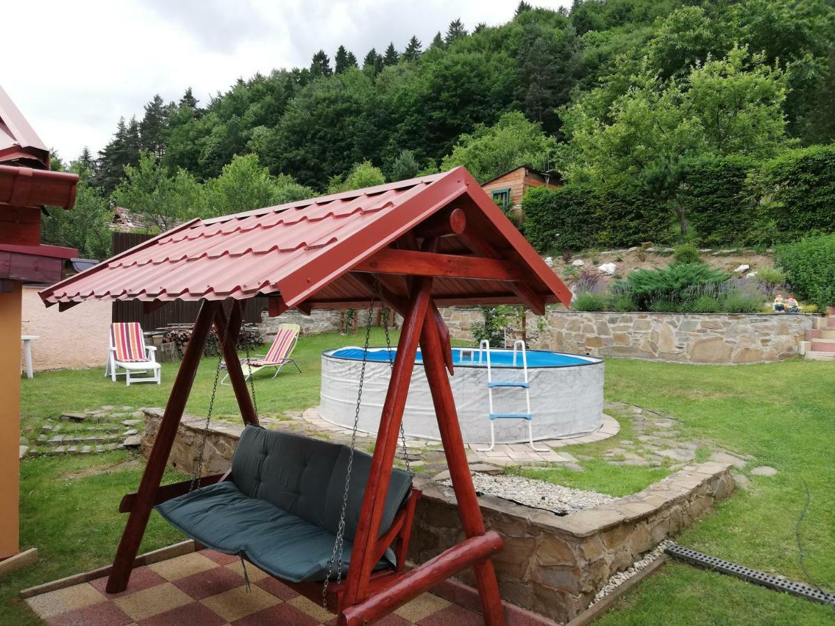 Domino Daire Korytné Dış mekan fotoğraf